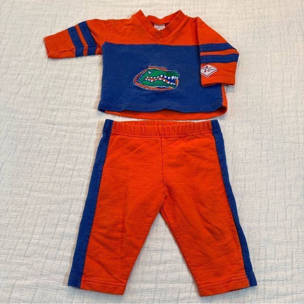 VINTAGE Long Sleeve Florida Gators Two Piece Sweat Set 24 Months